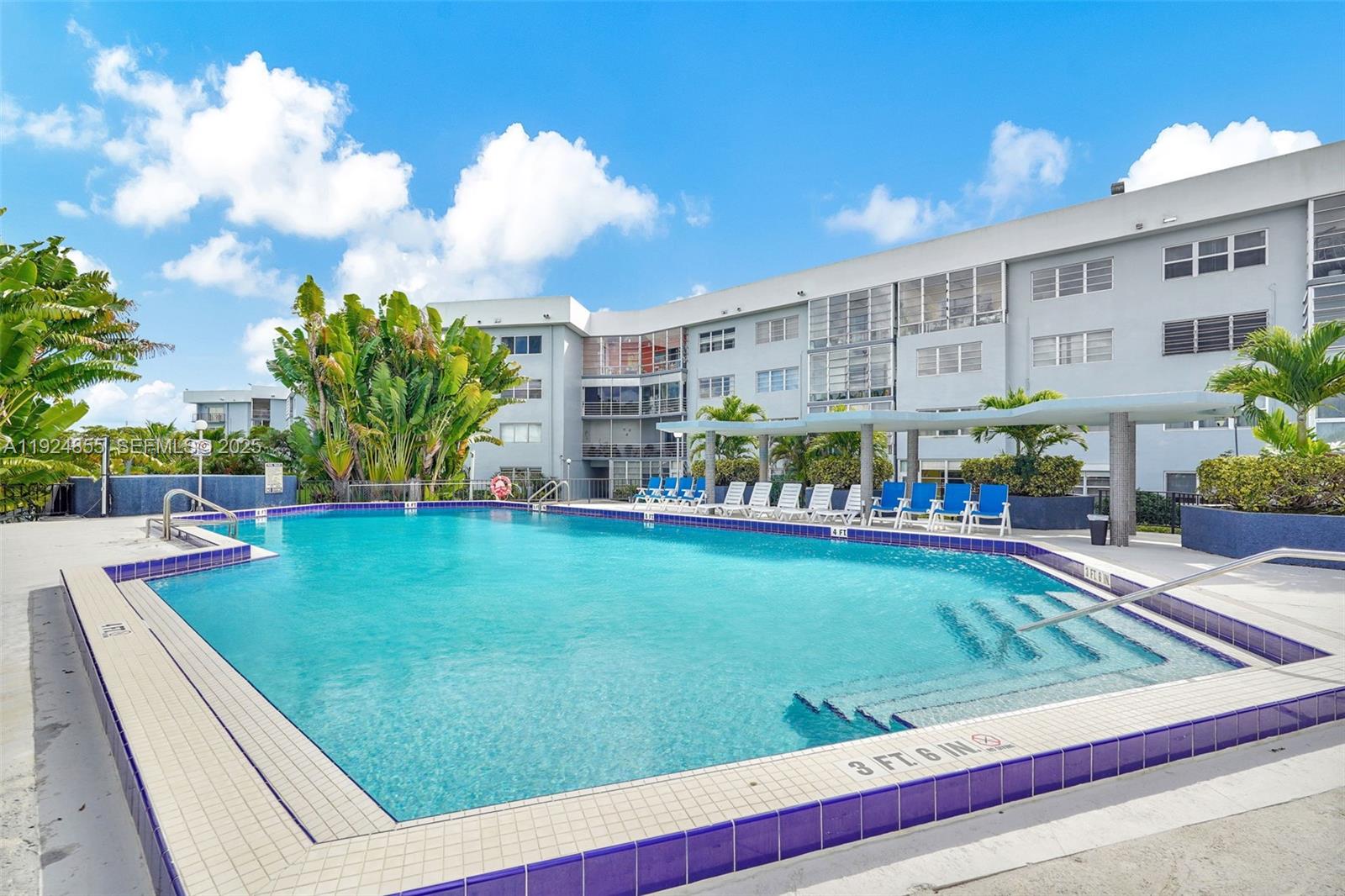 AZURE LAKE CONDO - Residential