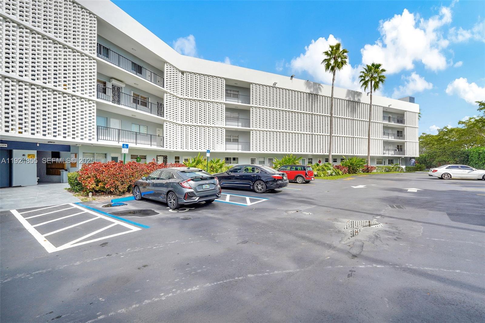 AZURE LAKE CONDO - Residential