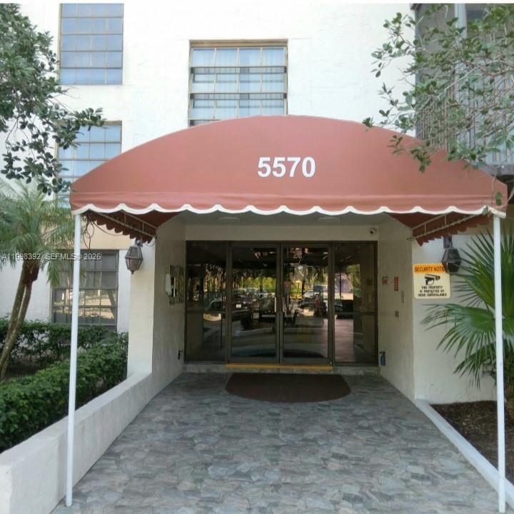 INVERWOOD CONDO - Residential