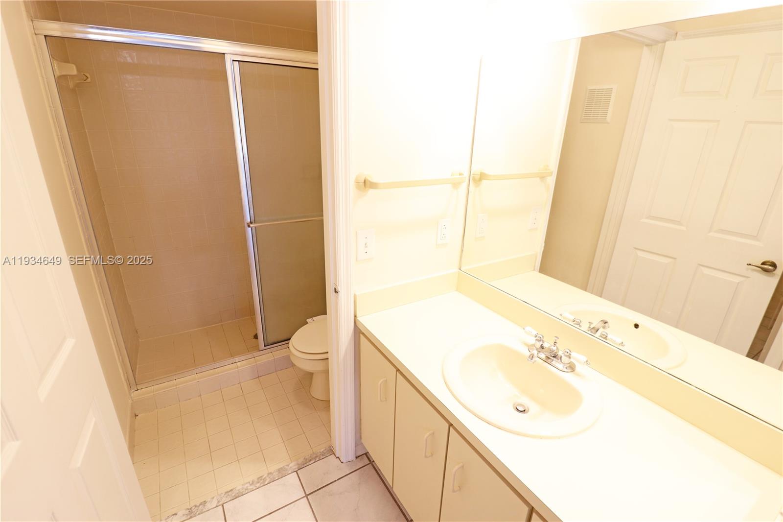 MONTEREY VILLAGE-TWO COND - Residential