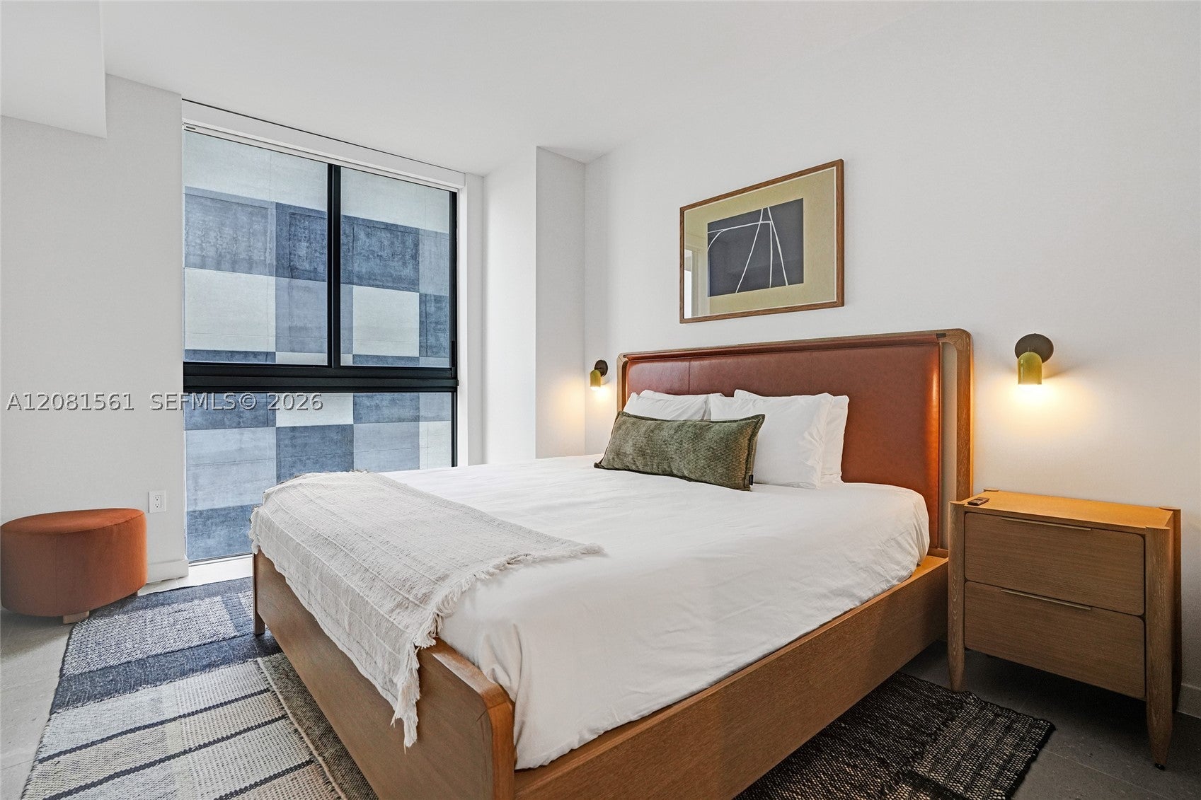 11 NE 6th St 610