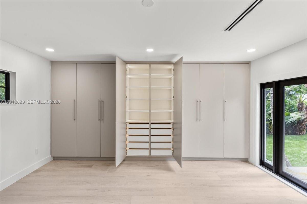 C GABLES RIVIERA SEC 5 - Residential