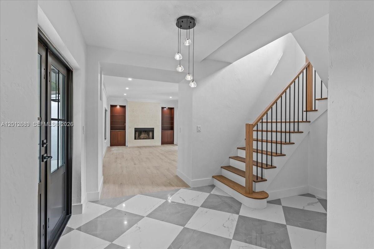 C GABLES RIVIERA SEC 5 - Residential