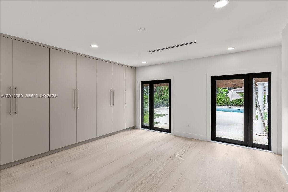 C GABLES RIVIERA SEC 5 - Residential