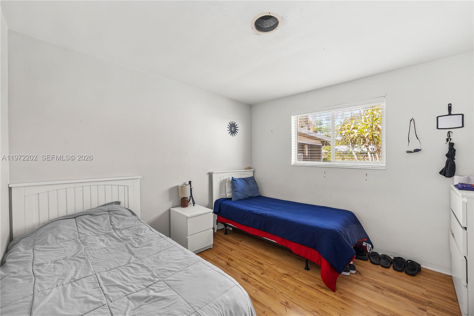 WOODCREST MNR - Residential