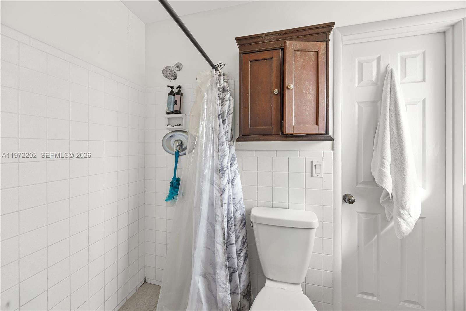 WOODCREST MNR - Residential