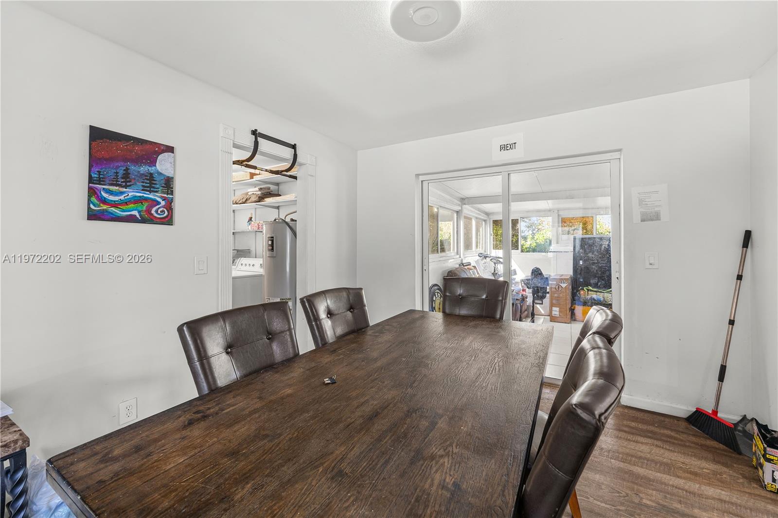 WOODCREST MNR - Residential