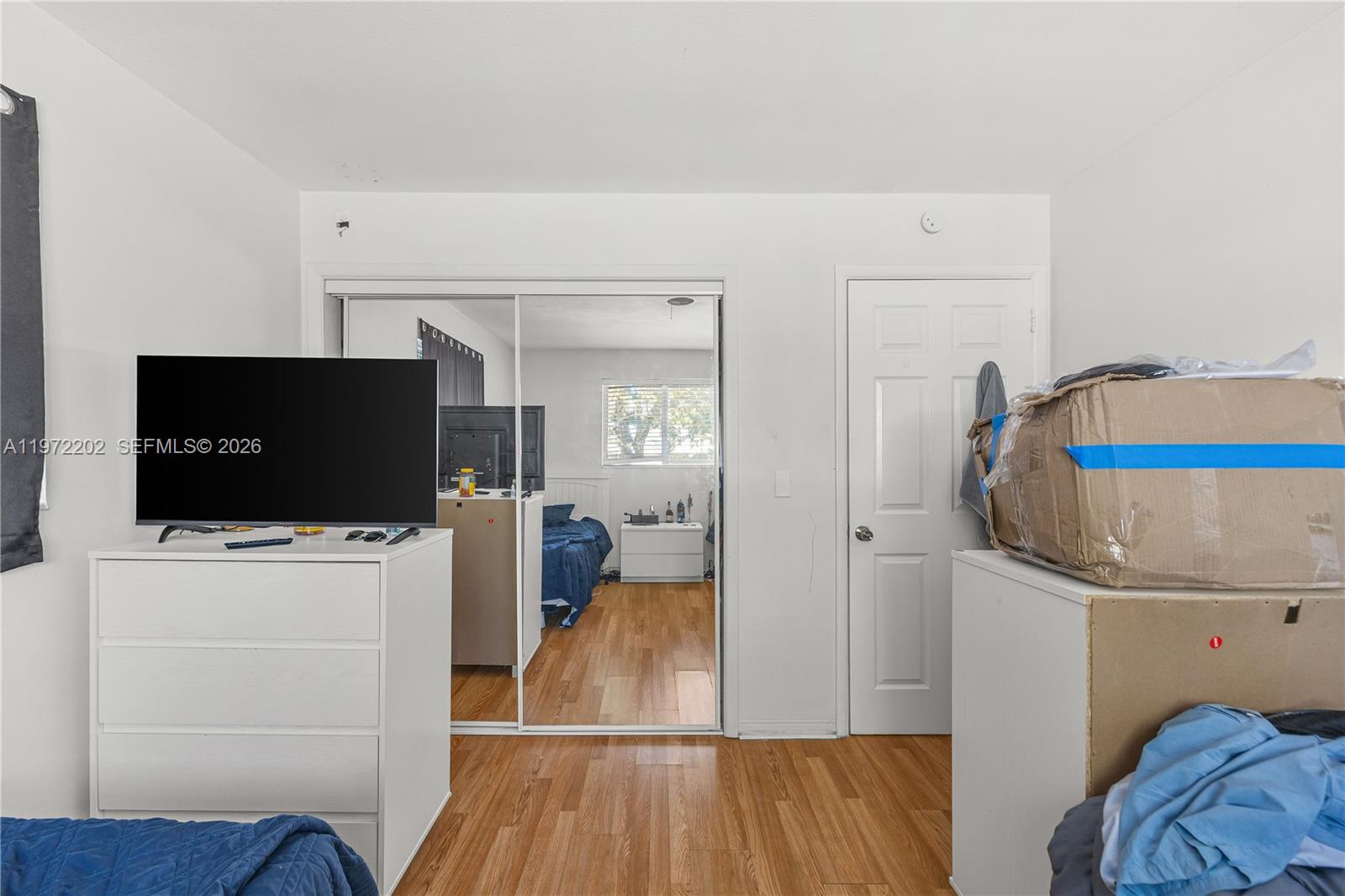 WOODCREST MNR - Residential