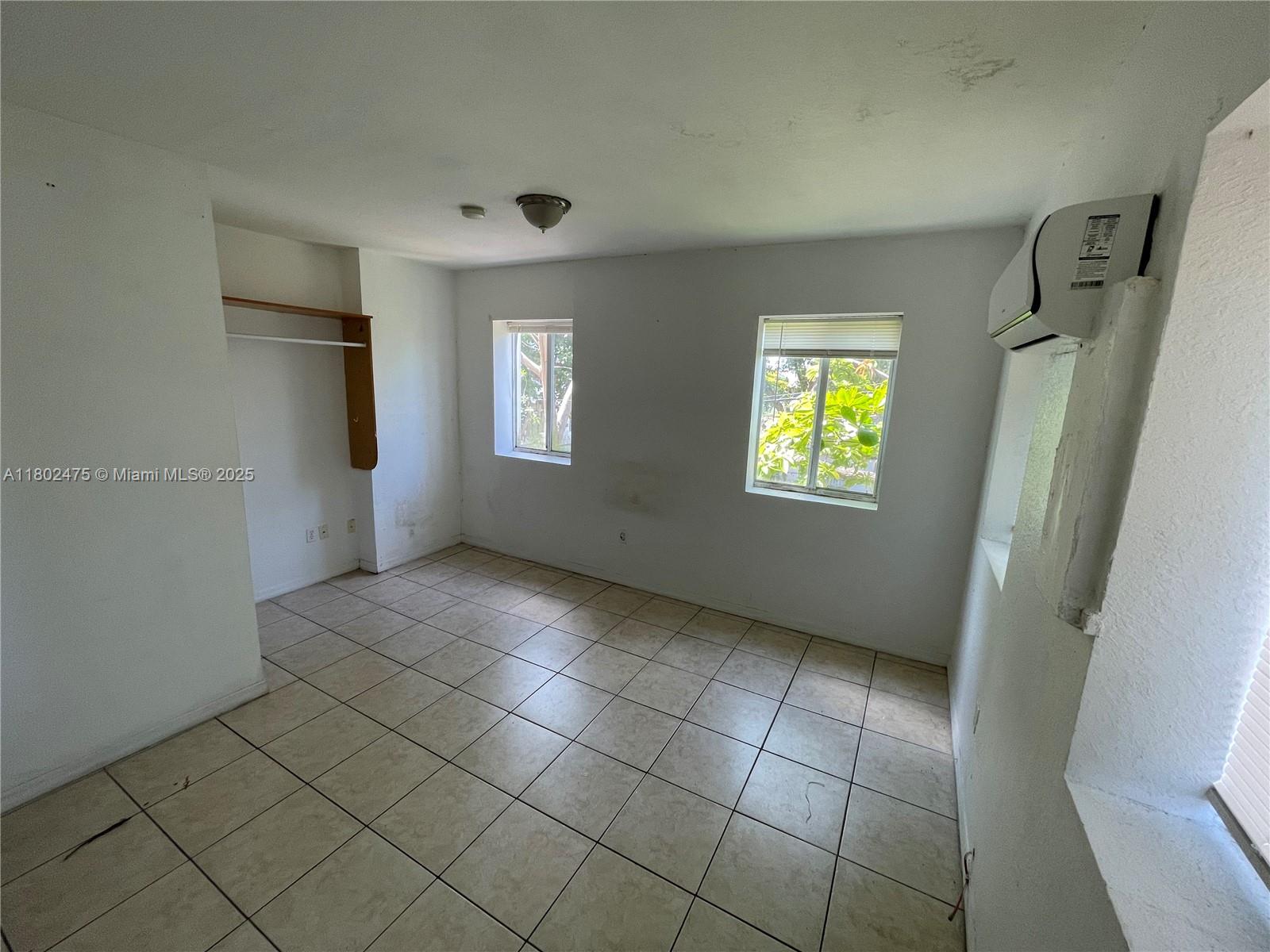 1021 NW 3rd St 204