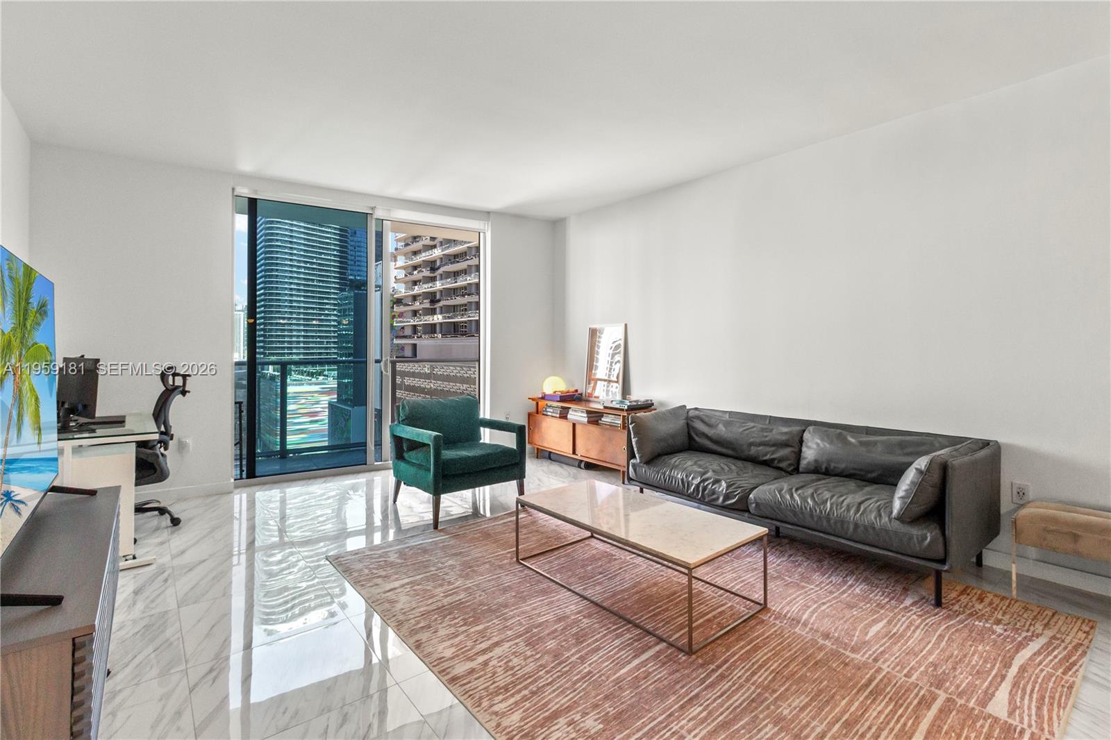 1100 MILLECENTO RESIDENCE - Residential