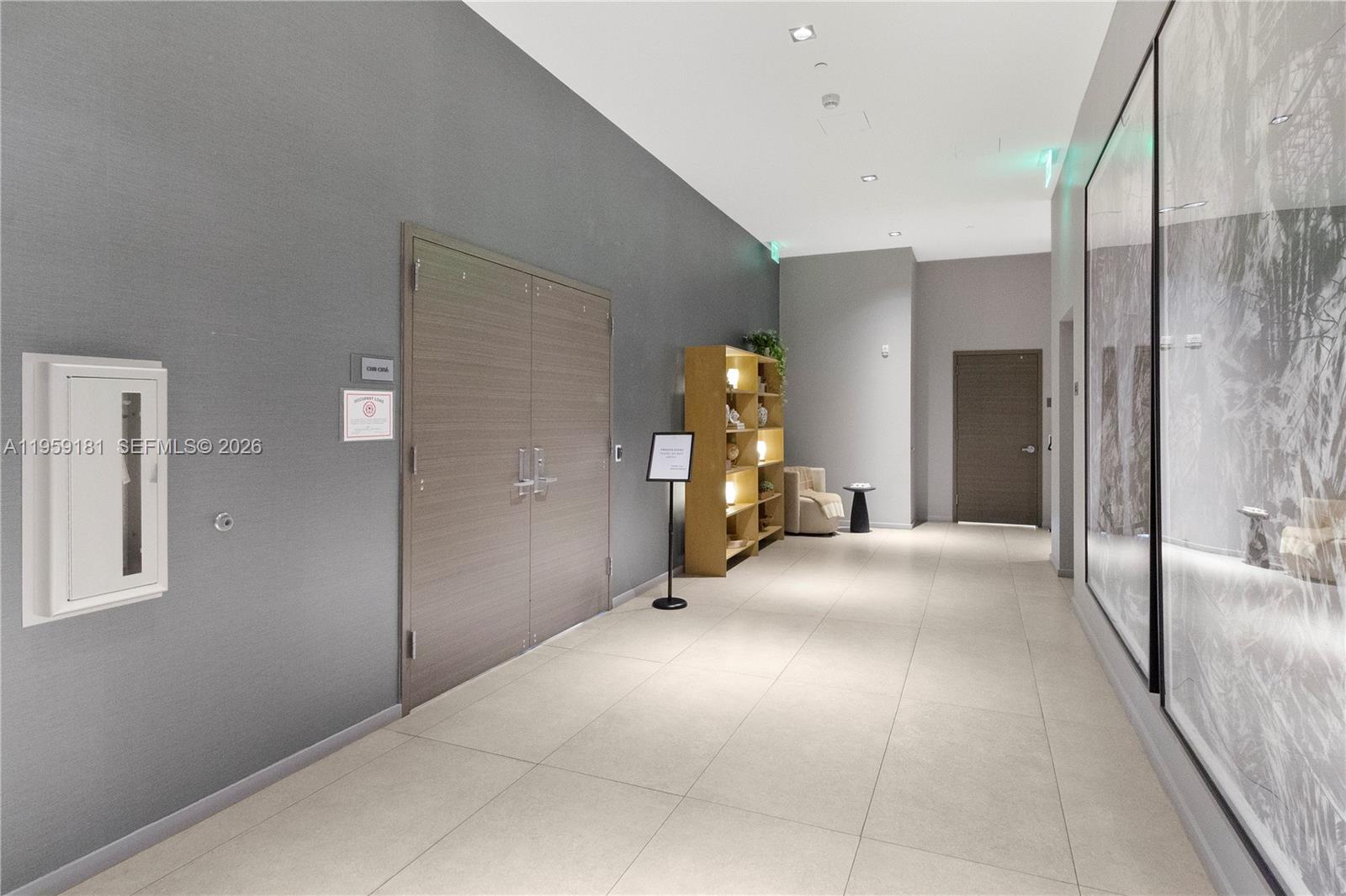 1100 MILLECENTO RESIDENCE - Residential