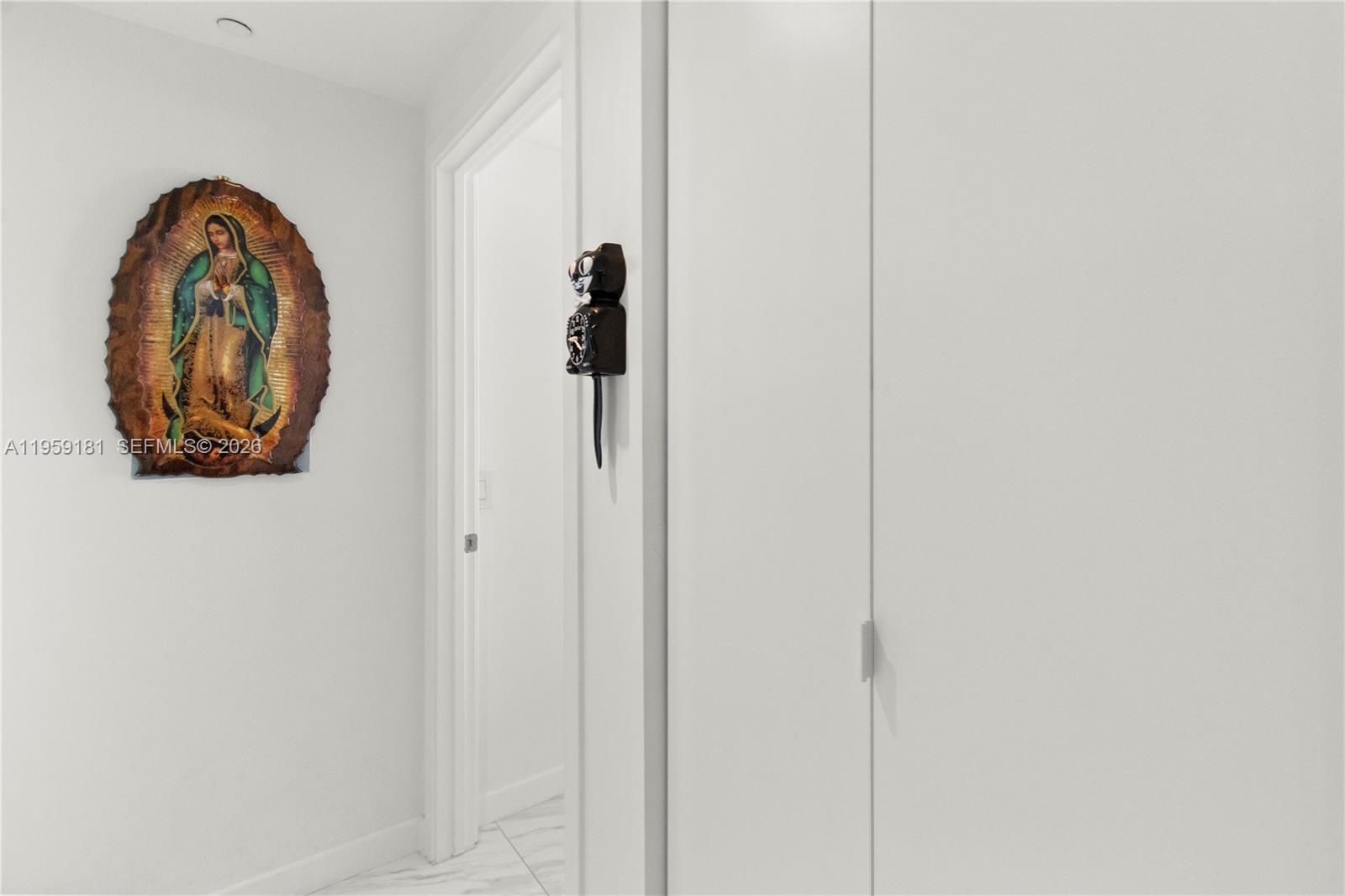 1100 MILLECENTO RESIDENCE - Residential