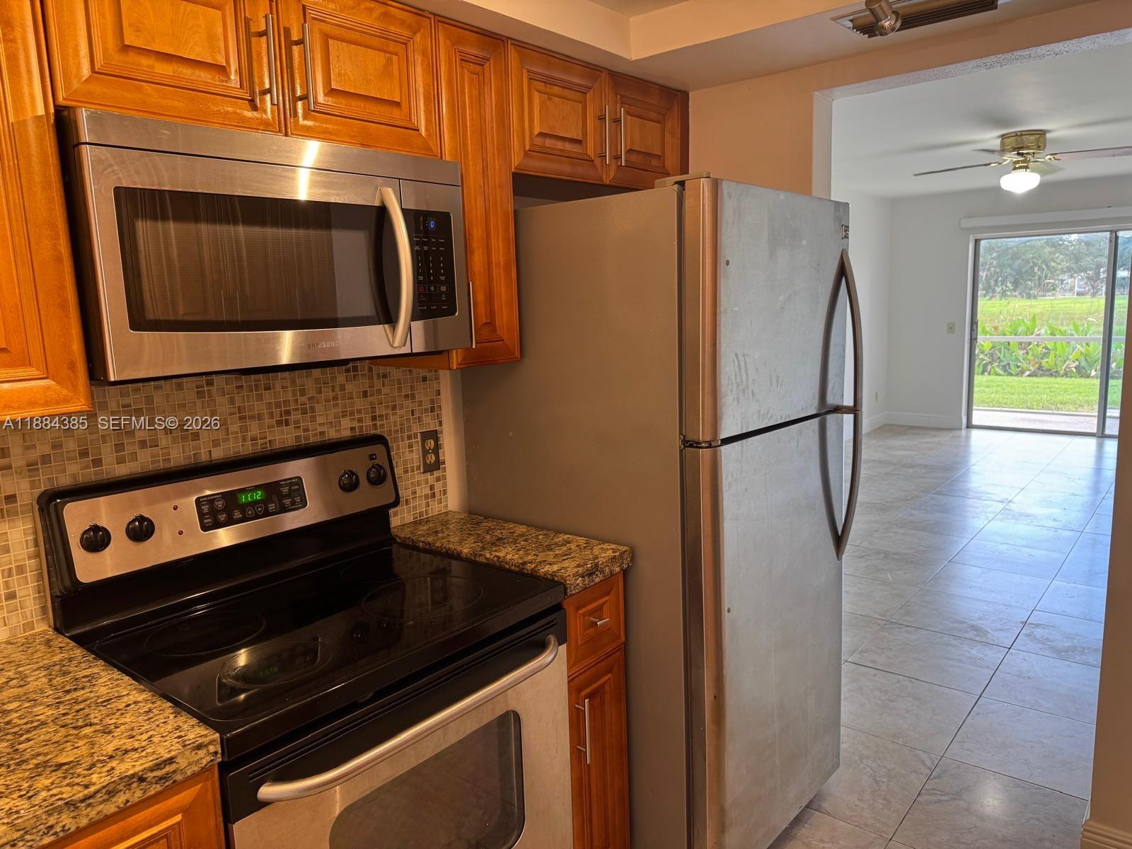 ARROWHEAD CONDO NO III - Residential