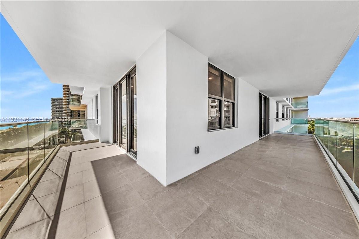 BALMORAL CONDO - Residential