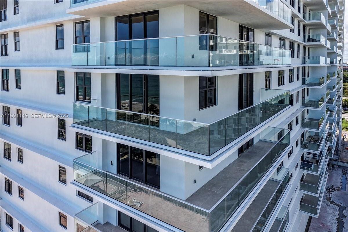 BALMORAL CONDO - Residential