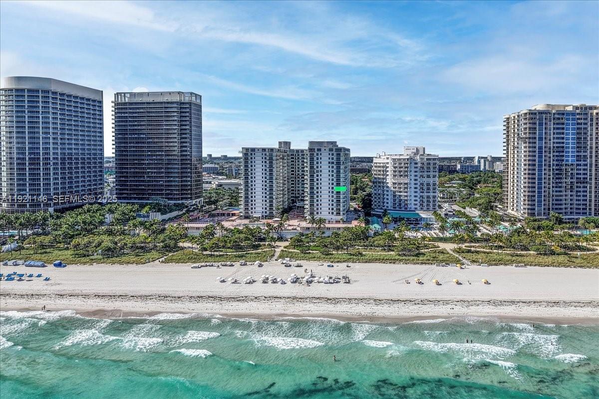 BALMORAL CONDO - Residential