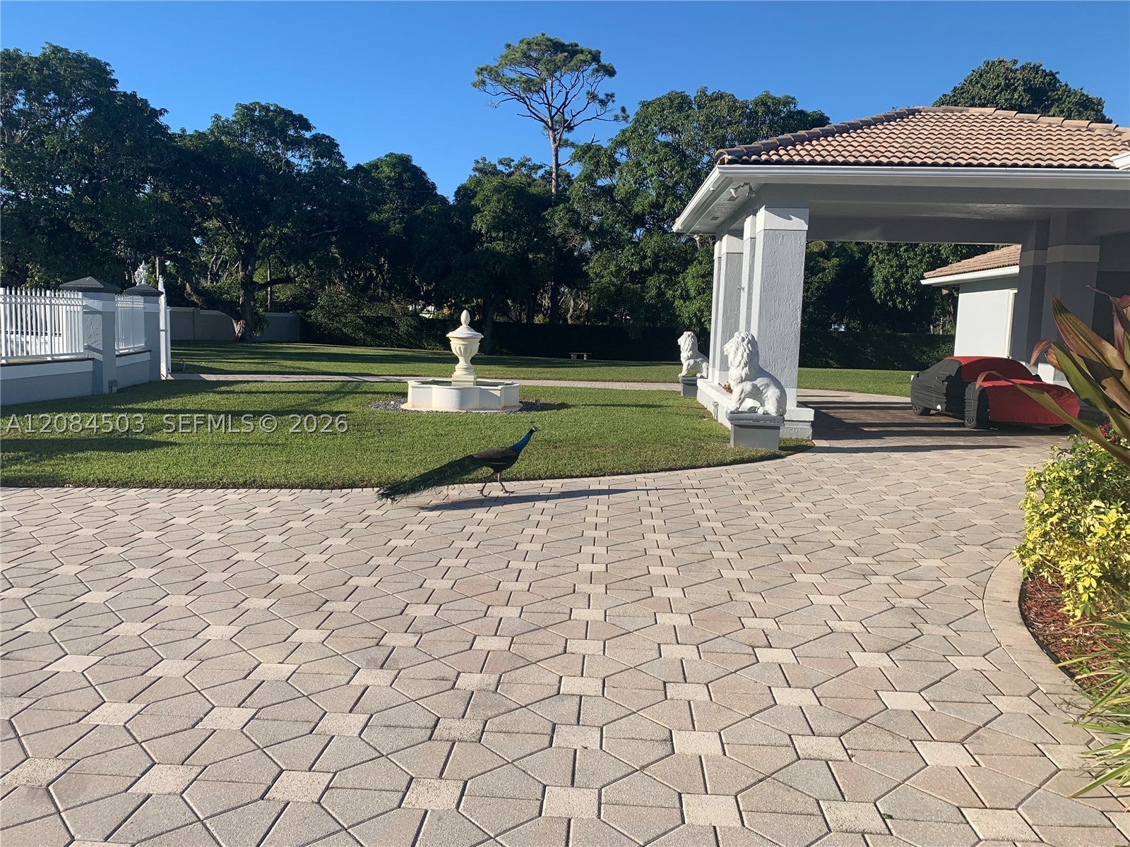 7625 SW 75th Ave