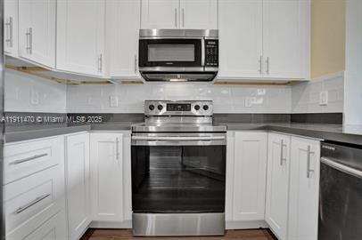 SECTOR 3 - PARCELS C D E - Residential Lease