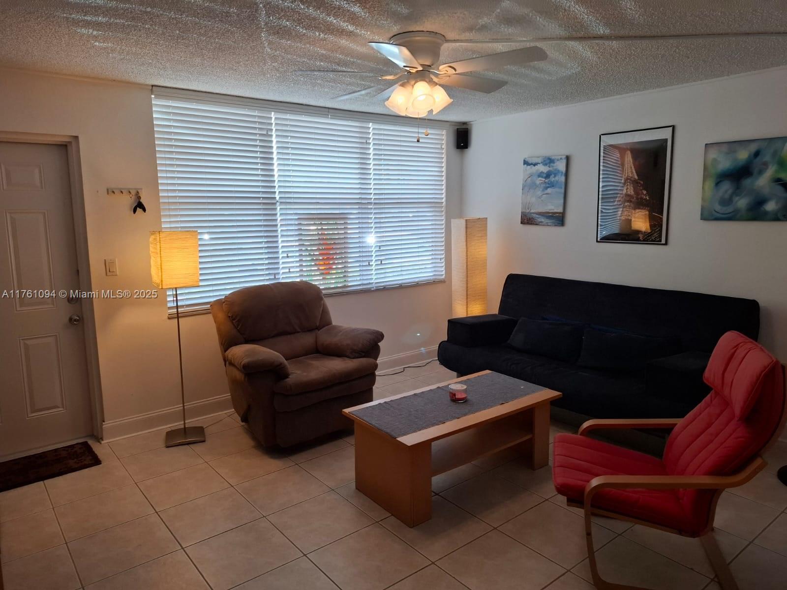 Property for Sale at 9081 Sunrise Lakes 105, Sunrise, Miami-Dade County, Florida - Bedrooms: 1 
Bathrooms: 1  - $85,000