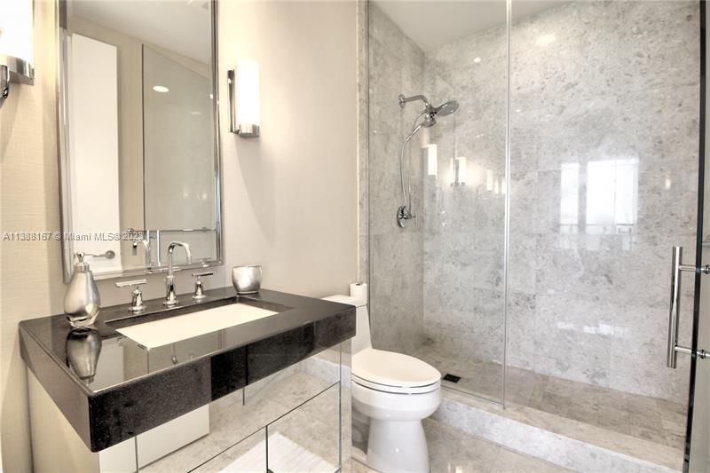 BAL HARBOUR NORTH SOUTH C - Residential Lease