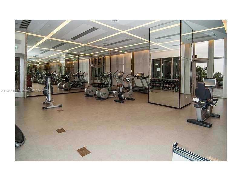 BAL HARBOUR NORTH SOUTH C - Residential Lease