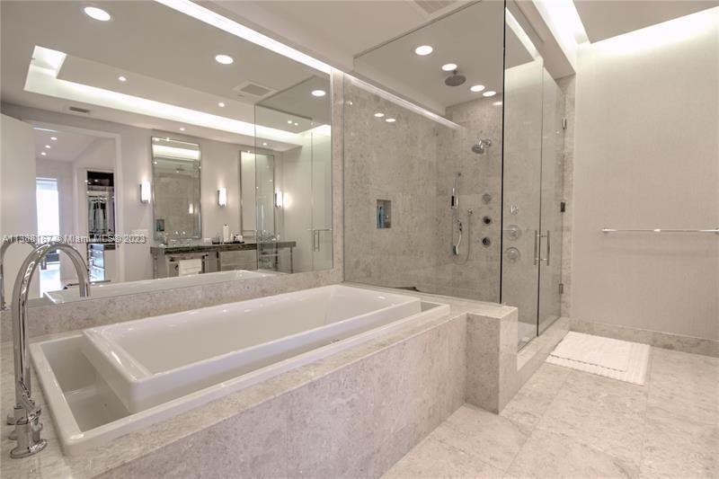 BAL HARBOUR NORTH SOUTH C - Residential Lease