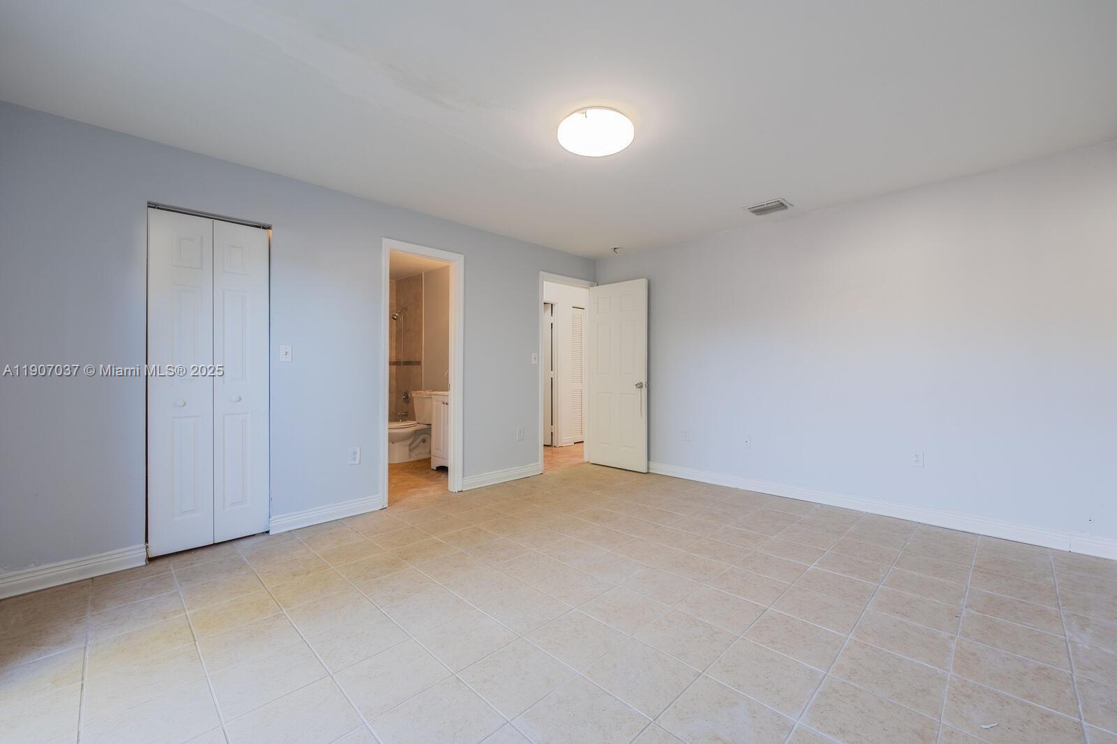 SEAPINES - Residential Lease