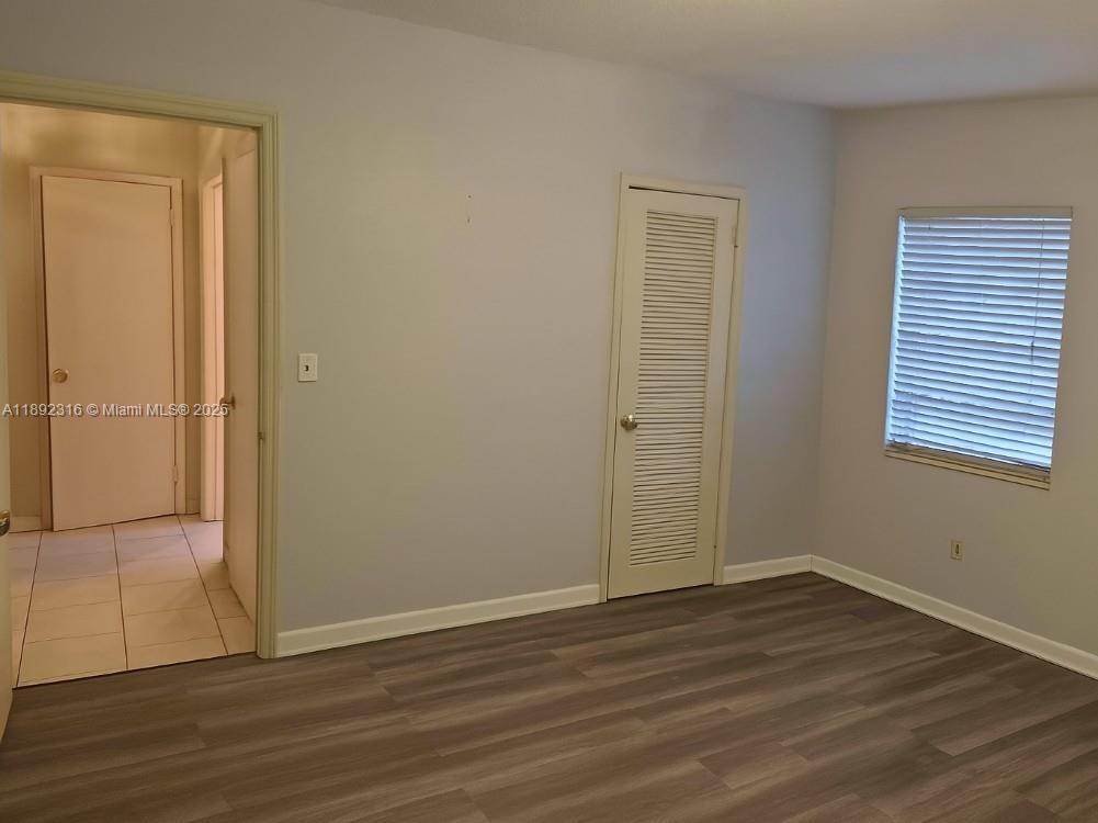 SHOREWOOD HEIGHTS - Residential