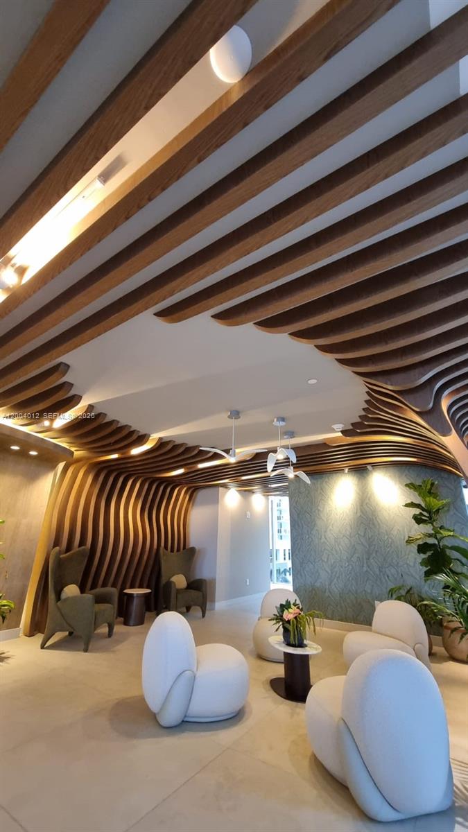 ARIA RESERVE - Residential