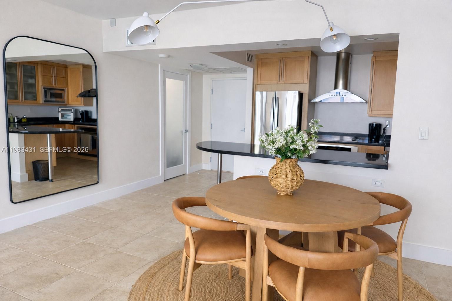 RONEY PALACE CONDO - Residential Lease