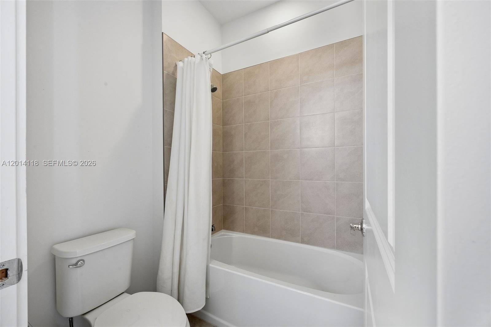 MAPLE RIDGE AT AVE MARIA - Residential