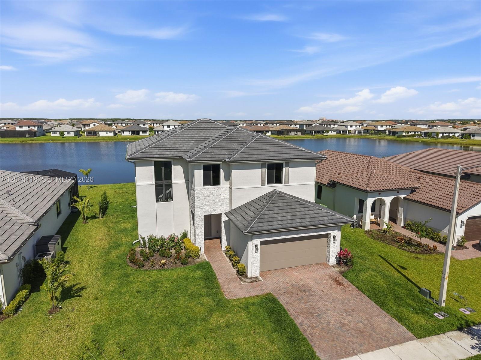 MAPLE RIDGE AT AVE MARIA - Residential