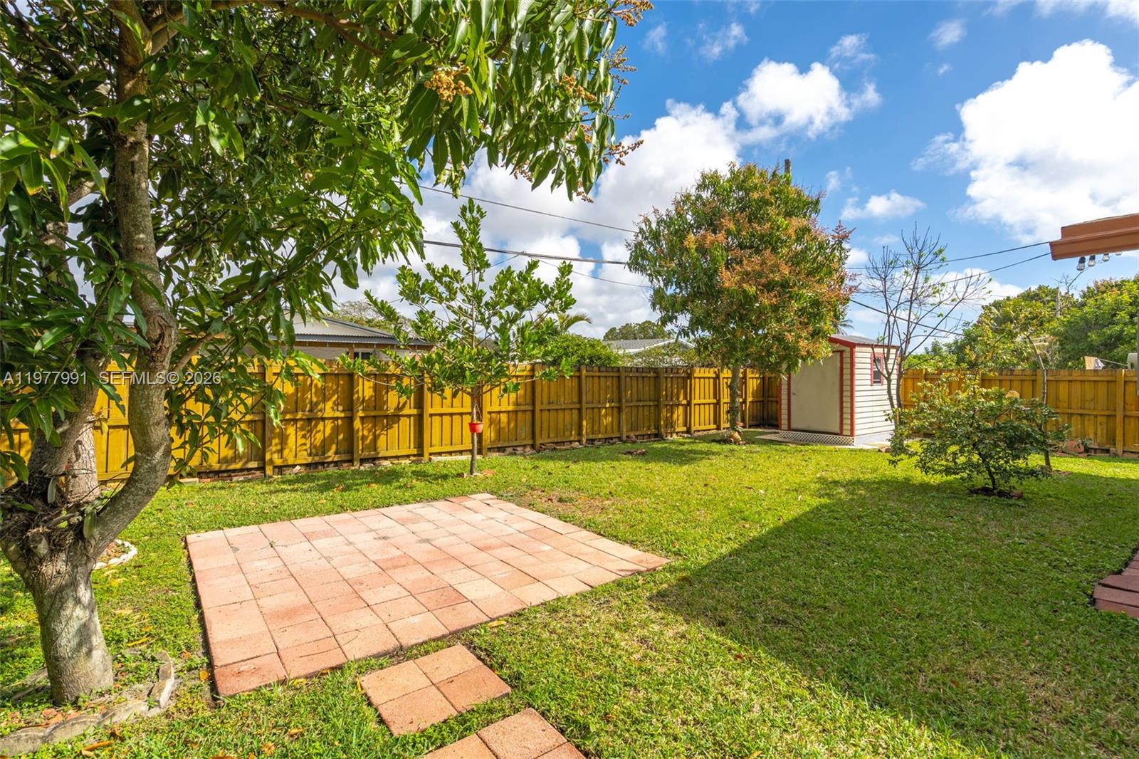 WYN HOMESITES NO 3 - Residential Lease