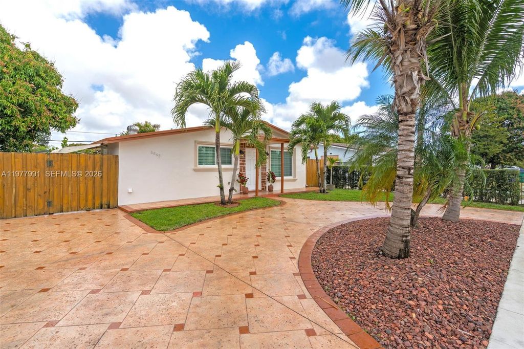 Photo of 6863 SW 21st St, Miramar, FL 33023 (MLS # A11977991)