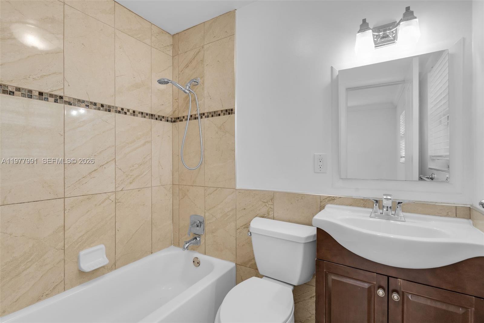 WYN HOMESITES NO 3 - Residential Lease