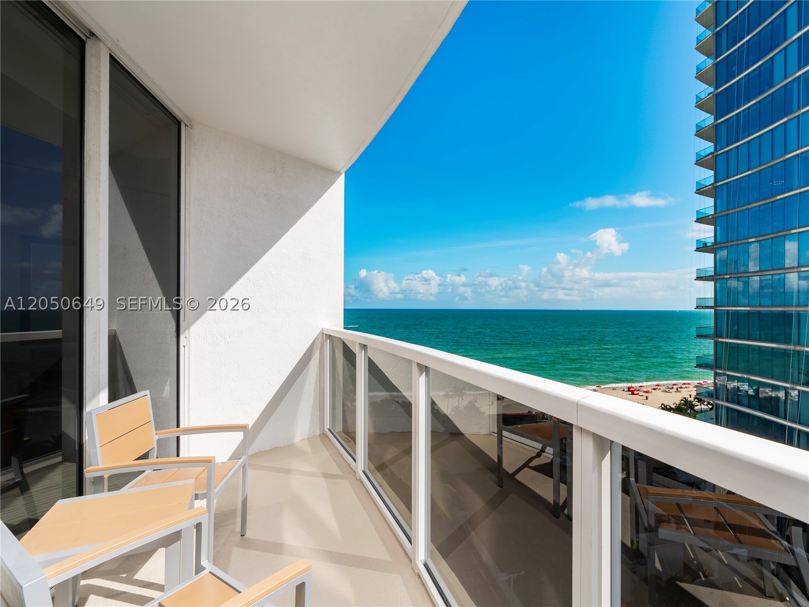 18001 Collins Ave 1814
