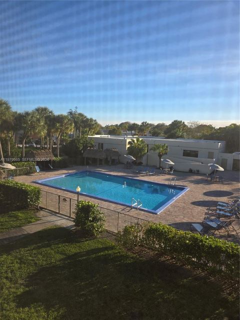 8015 SW 107th Ave 313 Miami FL 33173