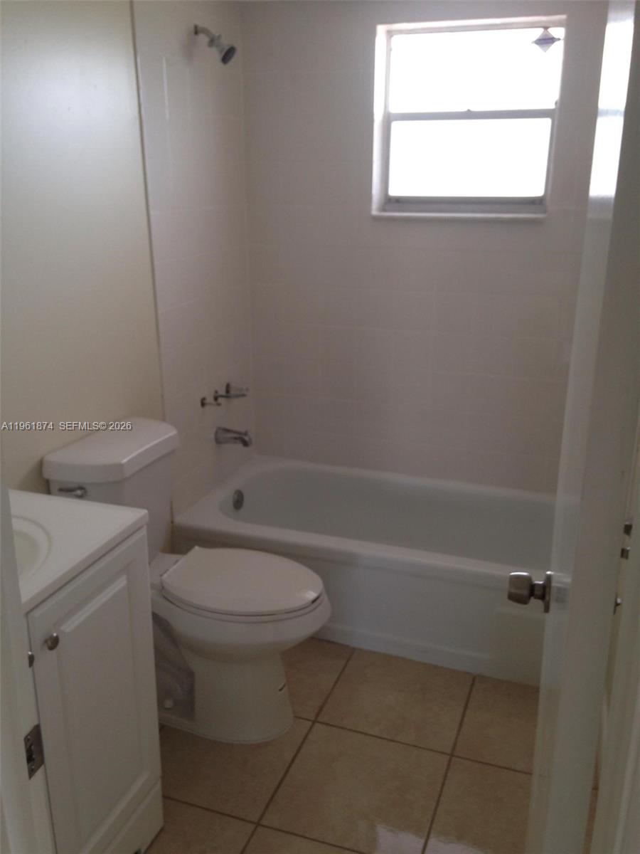 VILLAGE SQUARE CONDO - Residential Lease
