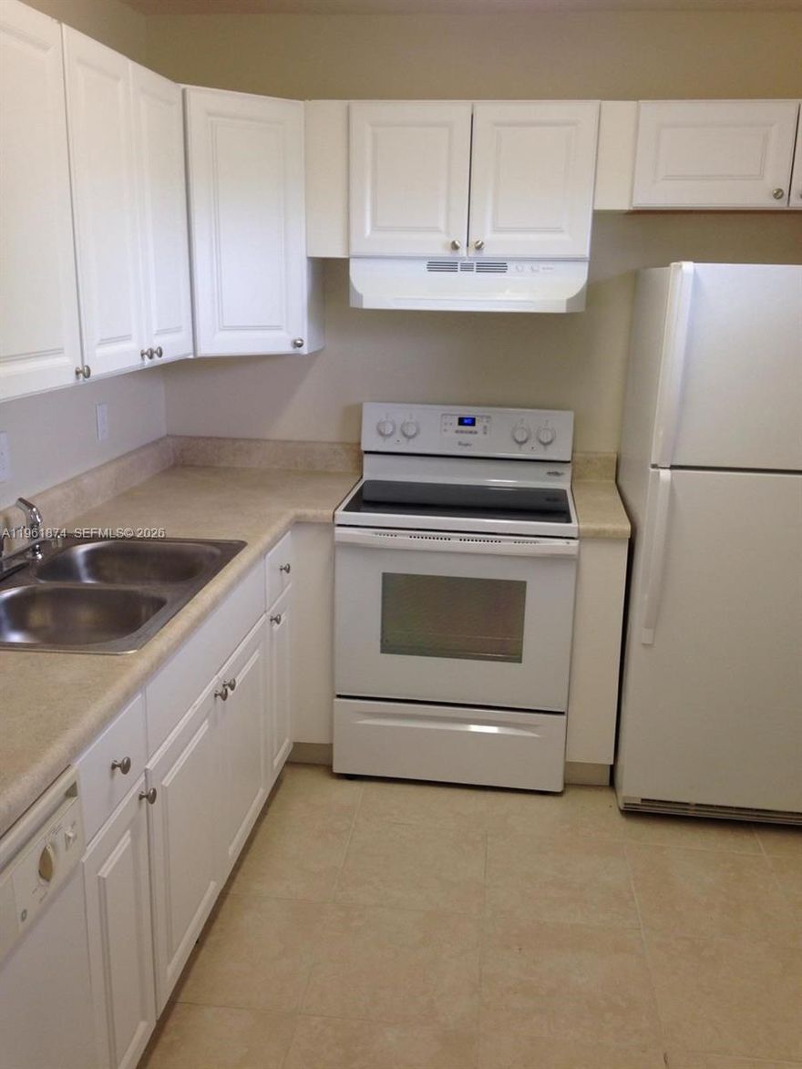 Come check out this cozy, well-kept, spacious 2 bed/2 bath with tile floors for easy care. Located in Village Square of Plantation! Interior features include a full-size washer and dryer in unit. Relax or entertain in your outside screened in private balcony. Lovely community with a pool, tennis courts, children play area, and basketball court! Centrally located with easy access to schools, shopping, restaurants, places of worship and parks. A must see!