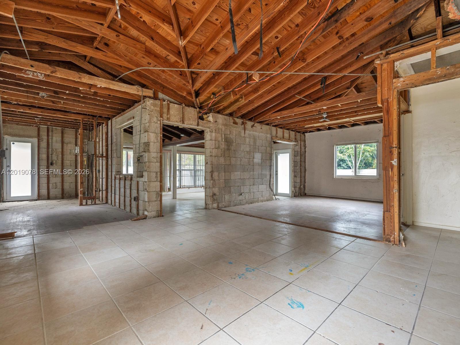 DUNNINGS MIAMI SHORES EXT - Residential