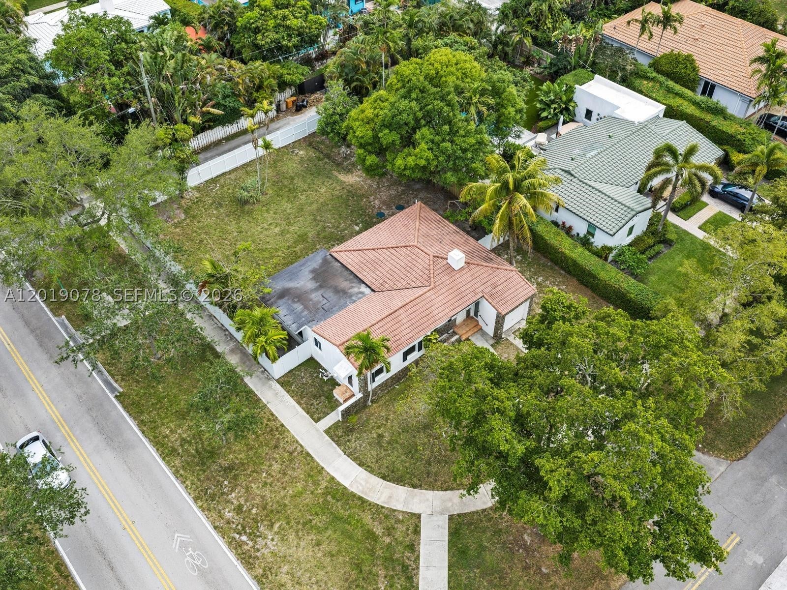 6 NW 106th St
