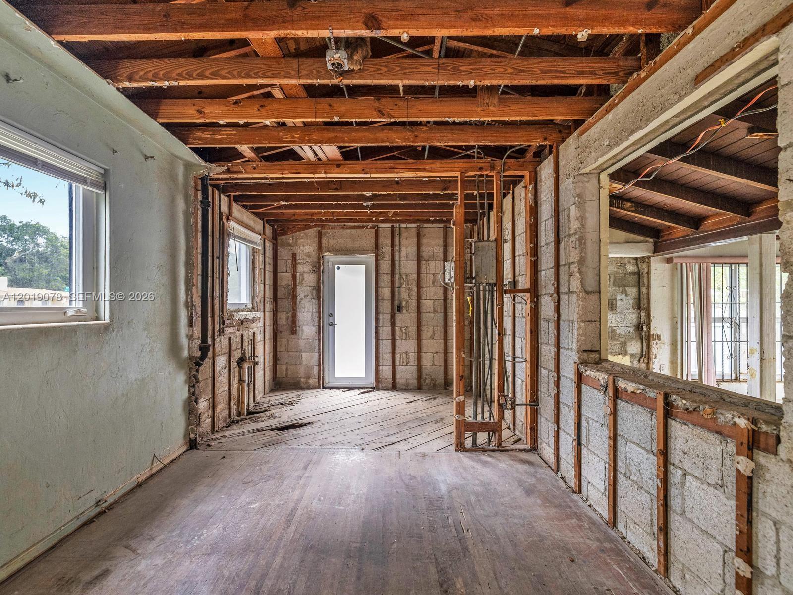 DUNNINGS MIAMI SHORES EXT - Residential