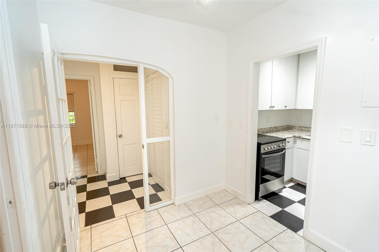 HAYNSWORTH BEACH SUB - Residential Lease