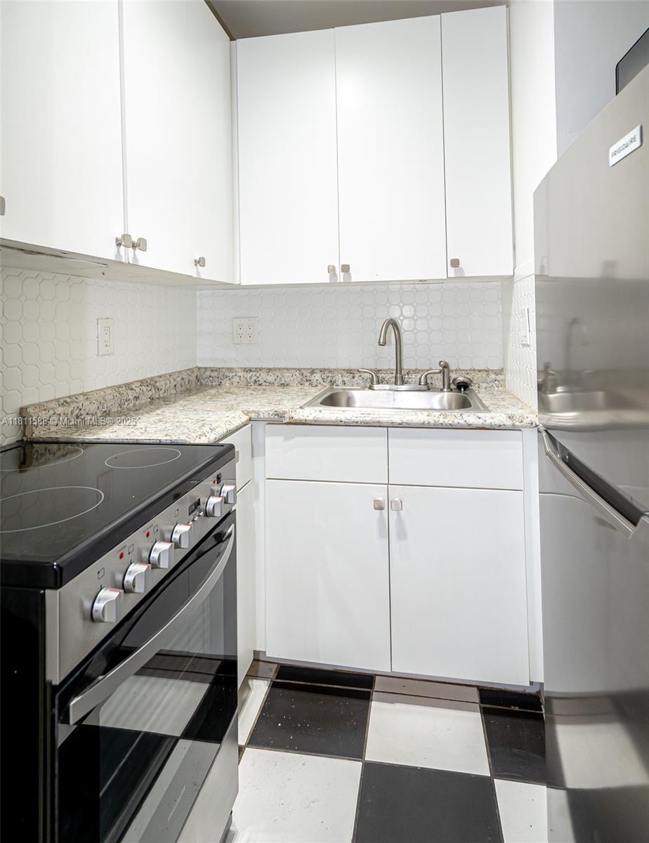 HAYNSWORTH BEACH SUB - Residential Lease