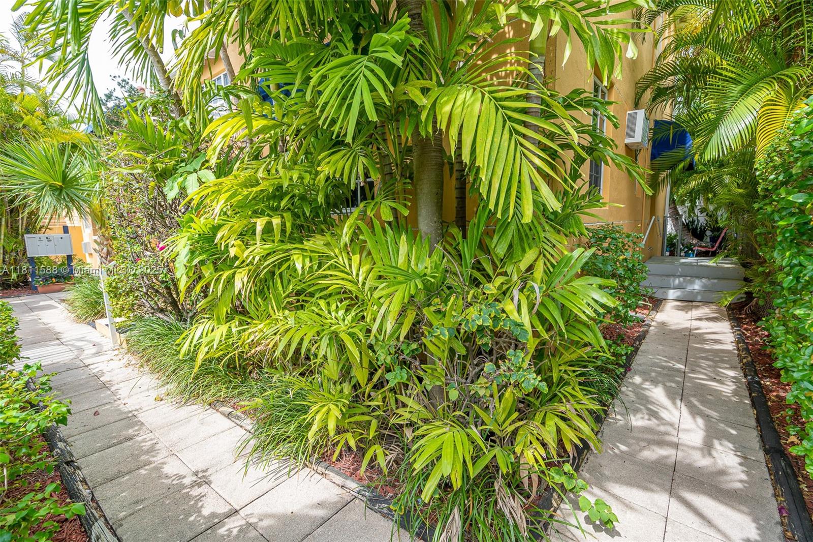 HAYNSWORTH BEACH SUB - Residential Lease