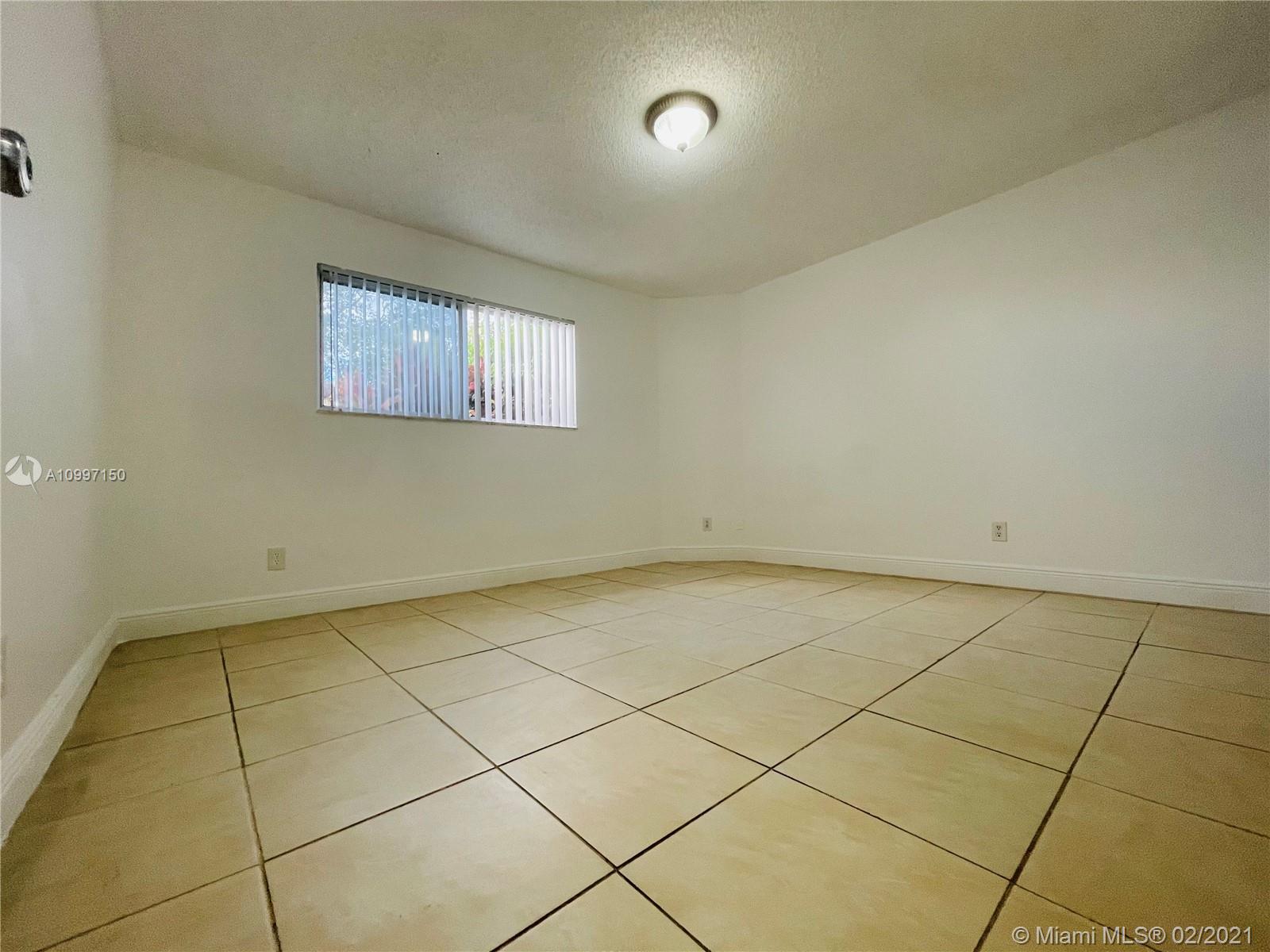 SUMMER LAKE CONDO - Residential Lease