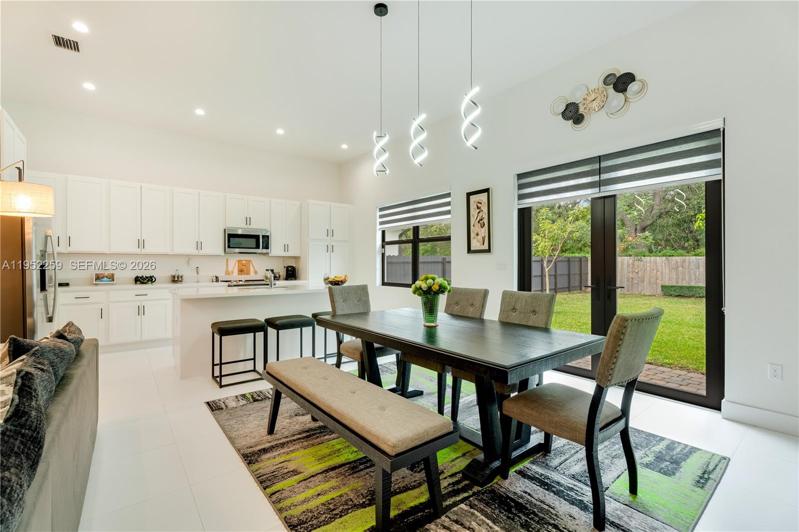 SAN ANTONIO ESTATES - Residential