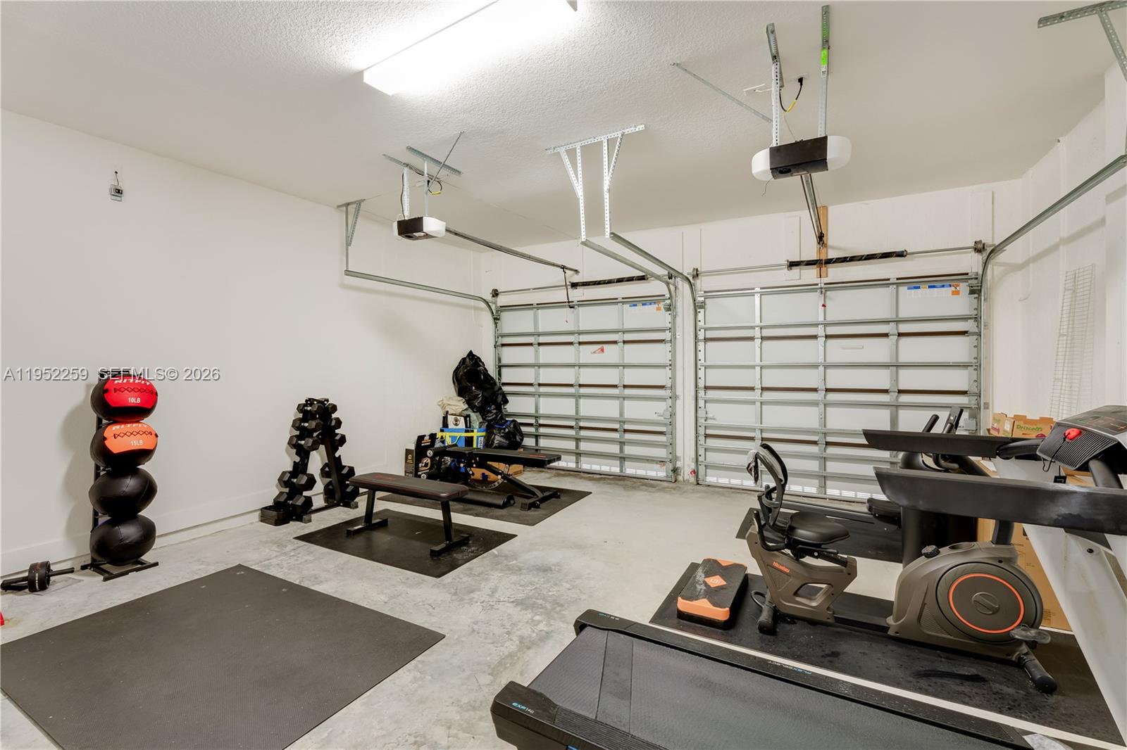 SAN ANTONIO ESTATES - Residential