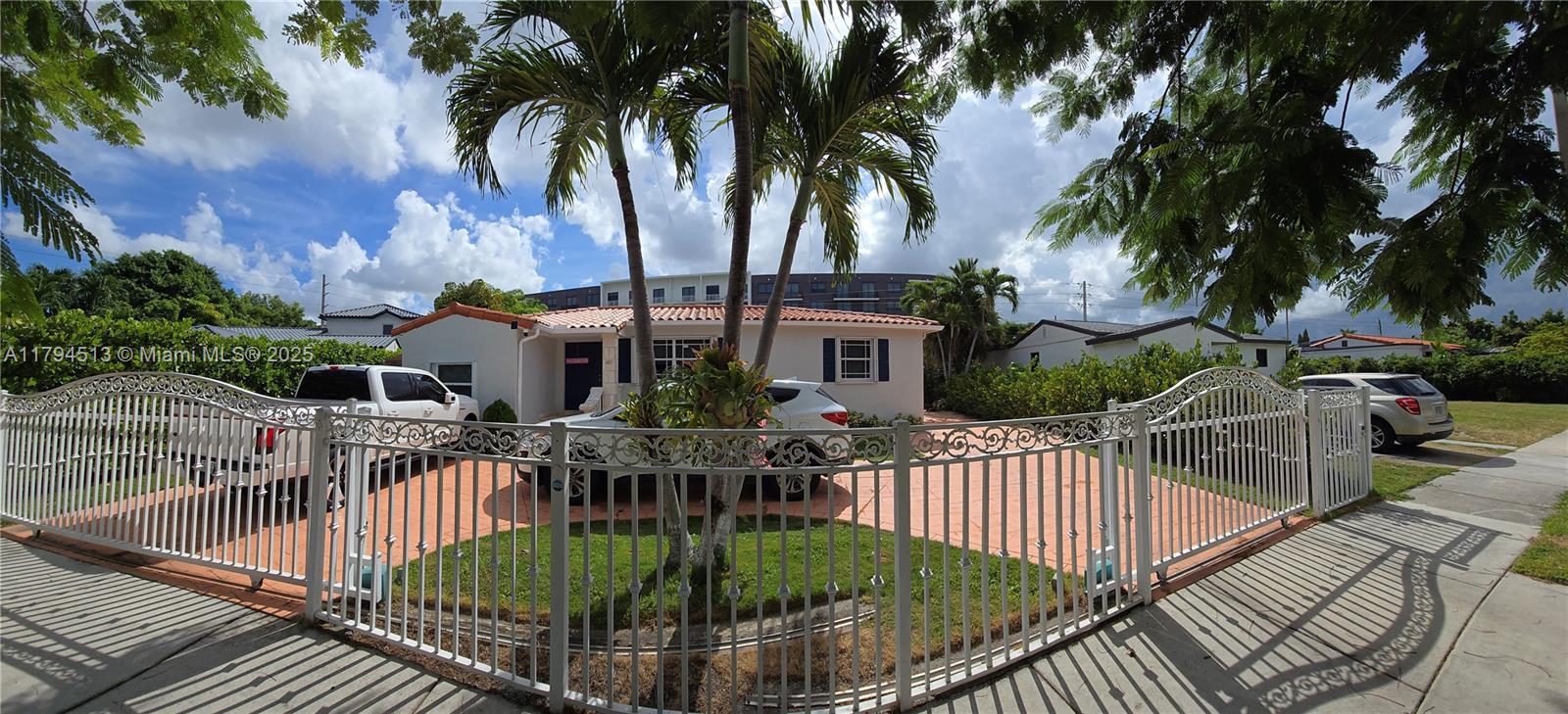 Charming Coral Gate Home – Fully Remodeled, Spacious Lot, Prime Location, and Modern Comfort!
Welcome to this fully remodeled 3bed, 2bath single-family residence located in the highly desirable Coral Gate Sec A neighborhood of Miami. Situated on a generous 10,520 sq ft lot, this 1,917 sq ft home combines timeless charm with stylish upgrades, a functional layout, and the perfect blend of indoor comfort and outdoor living. This home is just minutes from Coral Gables, major highways, Miami International Airport, Downtown Miami, Marlins Stadium, beautiful beaches including South Beach and Key Biscayne, and the upcoming Miami Freedom Park stadium and entertainment district. This gem is move-in ready, with no HOA, modern updates throughout, and endless potential to make it your forever home.