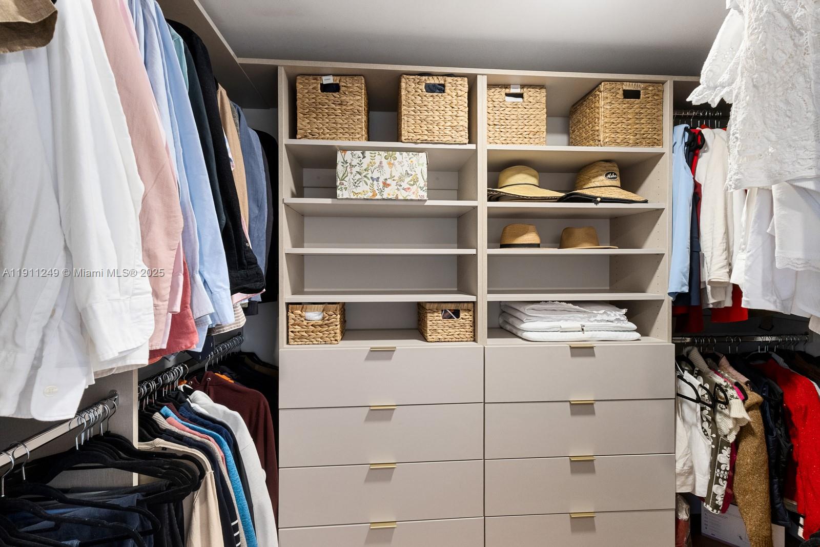 KEY COLONY NO 4 CONDO - Residential Lease